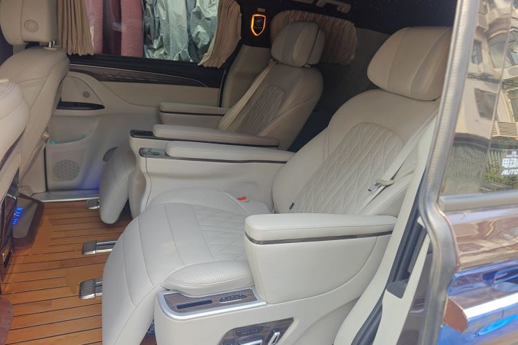 Used Buick GL8 2018 ES 28T Comfort Model China VI Standard
