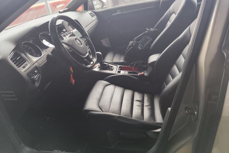 Used Volkswagen Golf 2014 1.4TSI Automatic Luxury Model