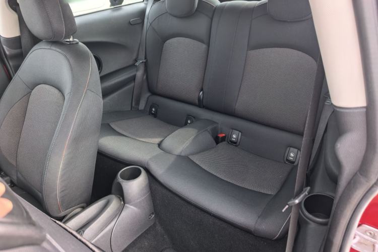 Used MINI MINI 2014 1.5T COOPER Fun
