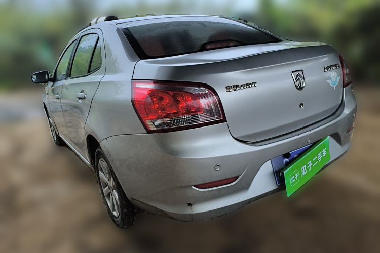 Used Baojun 630 2013 1.5L manual Entry-level trim
