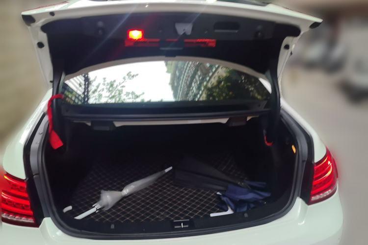 Used Mercedes-Benz E-Class 2014 E 200 Coupe