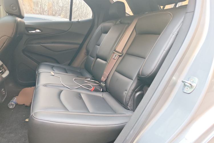 Used Chevrolet Equinox 2022 535T Chijie Edition Left Rear Seat