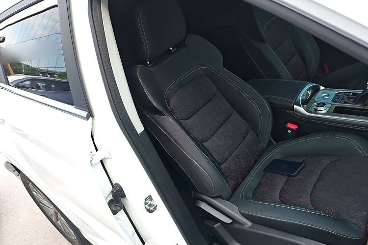 Used JETOUR X70 2020 1.5T DCT Comfort Edition 7-Seater