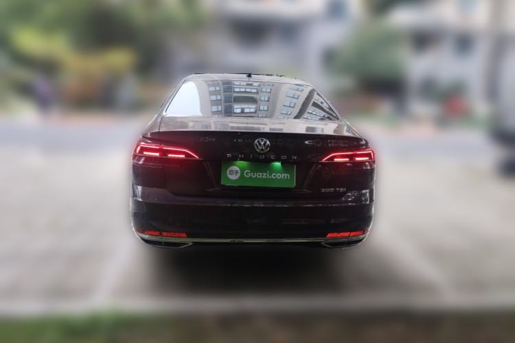 Used Volkswagen Phideon 2019 380TSI Two-Wheel Drive Business Edition China VI Standard

