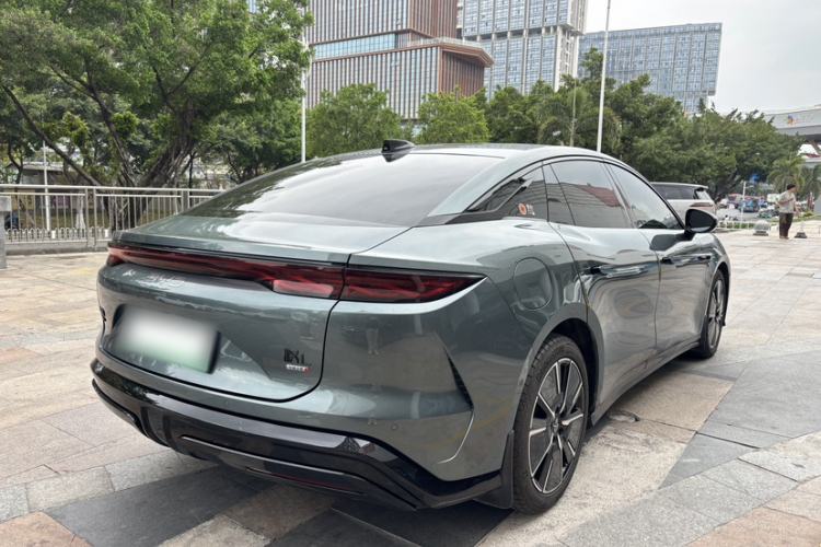 Used BYD Han L 2025 DM-i 200KM LiDAR Luxury Model
