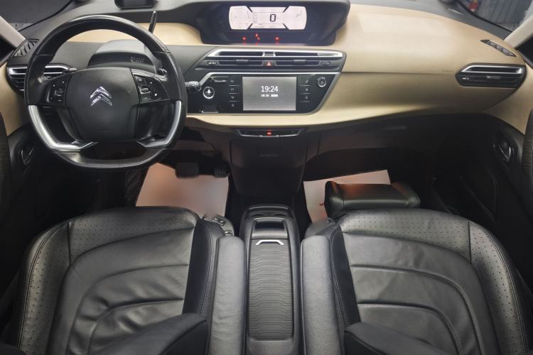 Used Citroen C4 Picasso 2015 Grand 1.6T Luxury 7-Seater
