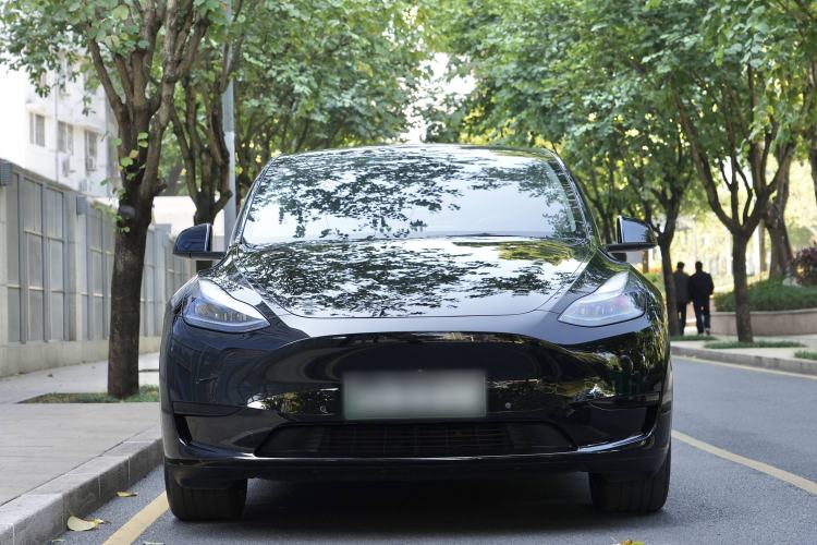 Used Tesla Model Y 2024 Rear-Wheel-Drive Version
