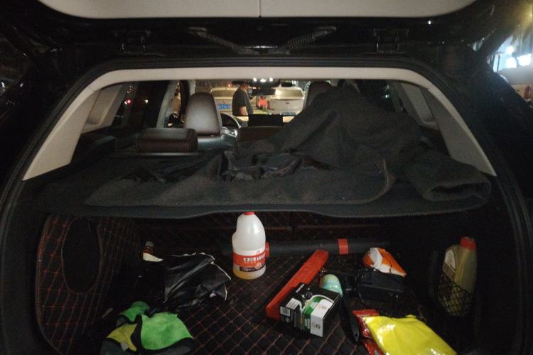 Used Wey VV6 2020 2.0T Two-Wheel Drive Smart Protection+
