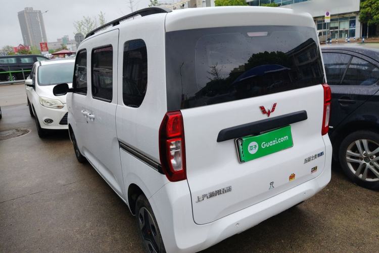 Used Wuling Zhiguang New Energy 2025 Standard Model Exterior 2