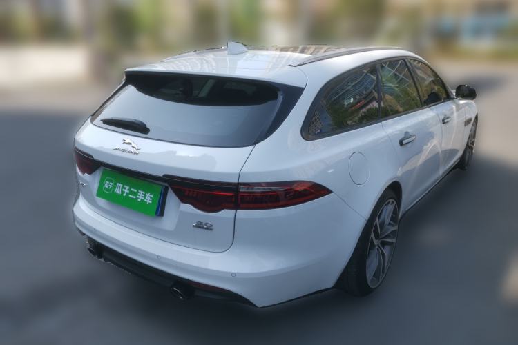 Used Jaguar XF 2018 XF Sportbrake 2.0T 250 PS All-Wheel Drive Luxury Edition Rear Right 45 Deg