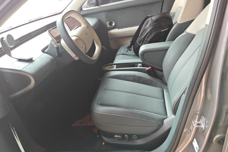 Used firefly firefly 2025 Illuminated Edition
