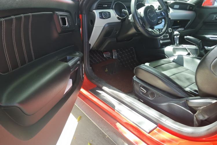 Used Ford Mustang 2016 2.3T Performance Edition Driver Seat