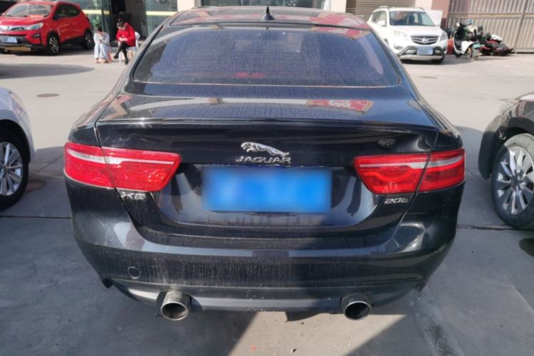 Used Jaguar XE 2015 2.0T 200 PS R-Sport
