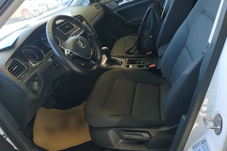 Used Volkswagen Golf 2017 230TSI Automatic Comfort Edition – Celebrating Milestone of One Million Units