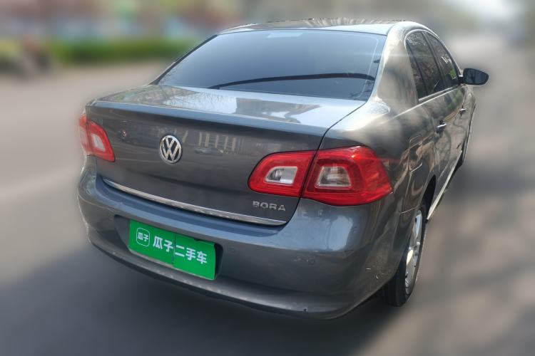 Used Volkswagen Bora 2012 1.6L Automatic Fashion Edition Rear Right 45 Deg