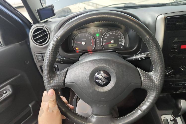 Used Suzuki Jimny 2012 1.3 AT Mode3
