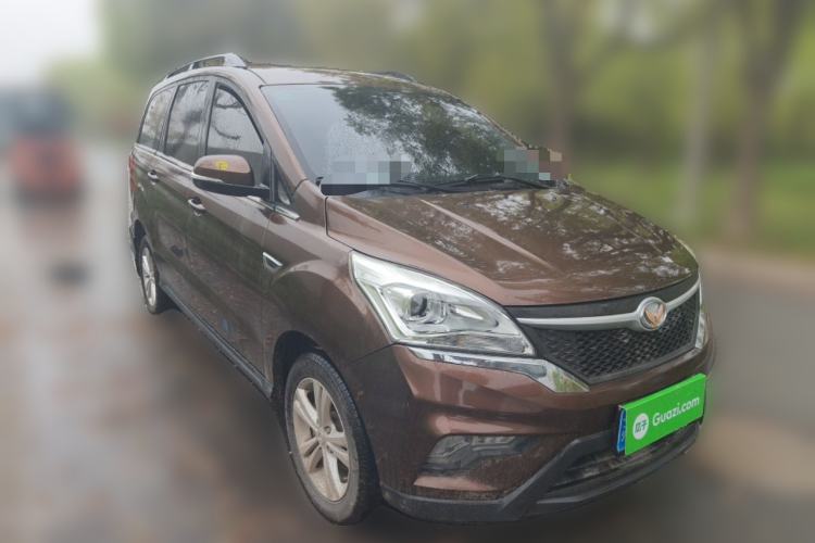 Used HYOSOW H3 2015 1.5L manual luxury version Front Right 45 Deg