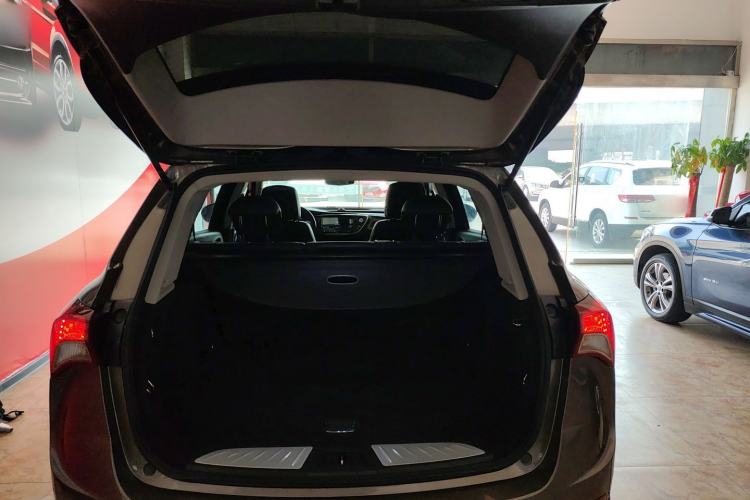 Used Buick Envision 2019 20T Two-Wheel Drive Leading Version China V Standard Trunk