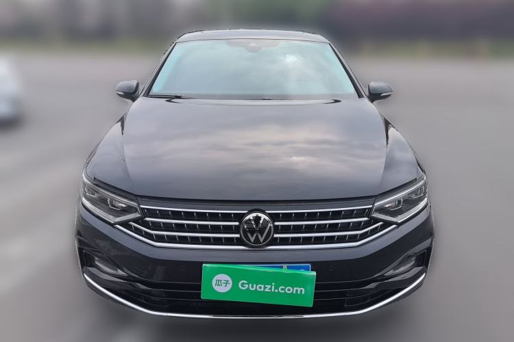 Used Volkswagen Magotan 2023 2 Million Units Commemorative Edition 330TSI DSG Luxury Version Front