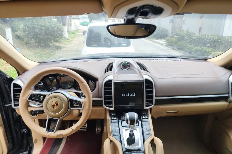 Used Porsche Cayenne 2014 Cayenne Platinum Edition 3.0T