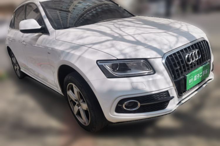 Used Audi Q5 2017 Plus 40 TFSI Ambition Model