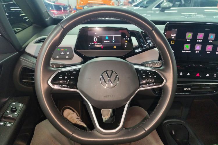 Used Volkswagen ID.3 2024 Outstanding Edition
