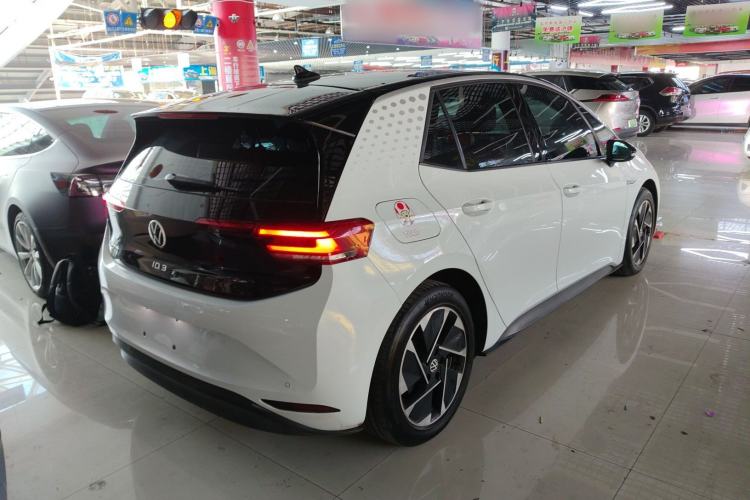 Used Volkswagen ID.3 2023 Pure Smart Edition