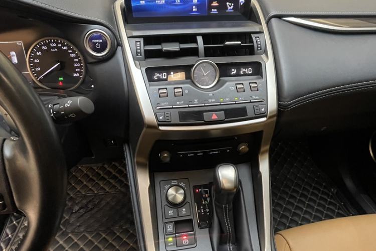Used Lexus NX 2020 300h All-Wheel Drive FENGZHI Version China VI Standard Instrument Cluster