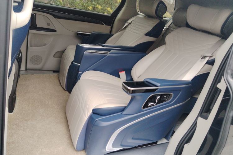 Used Buick GL8 2023 ES Lu Zun Comfort Model