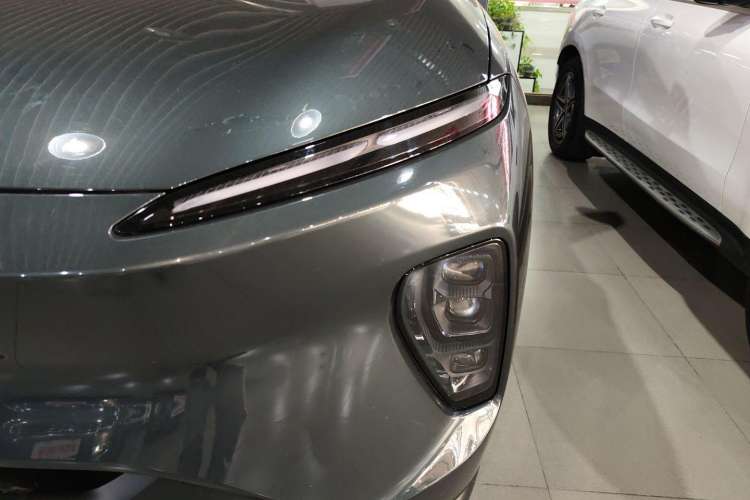 Used Nio ES8 2023 75 kWh Executive Edition
