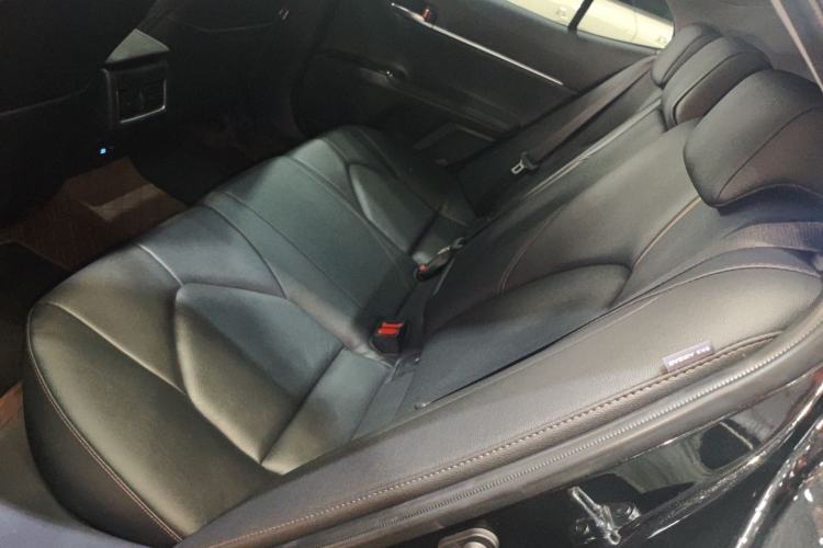 Used Toyota Camry 2023 2.5G Luxury Edition
