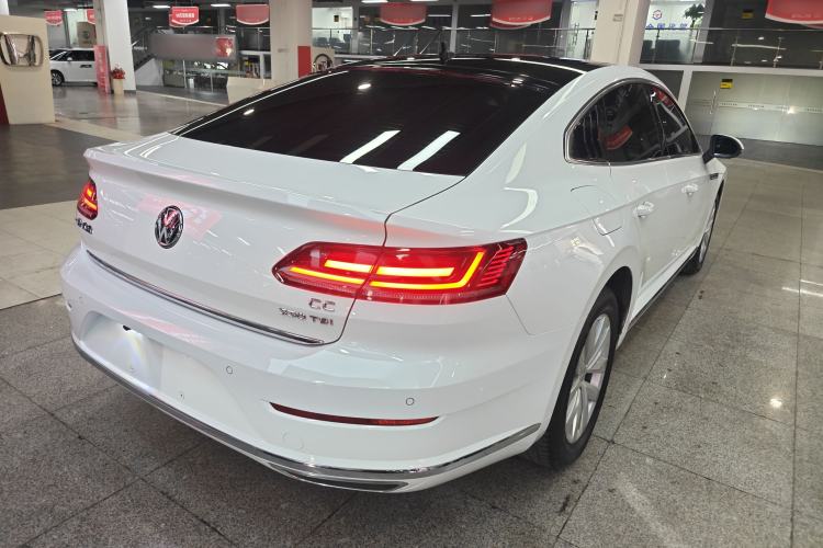Used Volkswagen FAW-Volkswagen CC 2020 330TSI Huayan Edition China VI Standard
