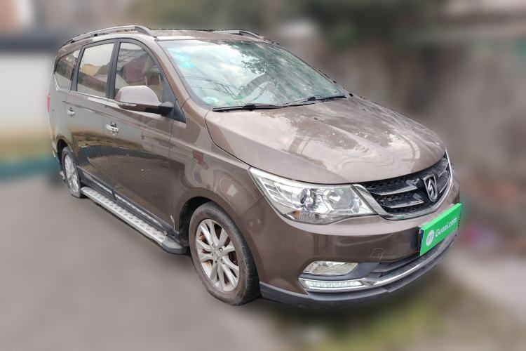 Used Baojun 730 2016 1.5T Manual Luxury Edition 7 Seats Front Right 45 Deg