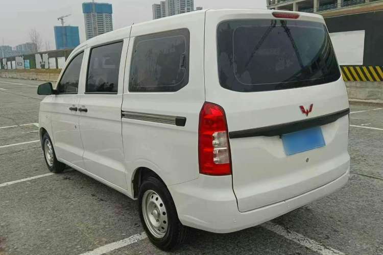 Used Wuling Hongguang V 2019 1.5L Jingqu Version China VI LAR