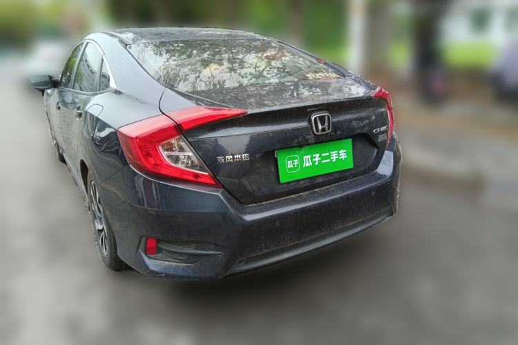 Used Honda Civic 2016 220TURBO CVT Luxury Edition
