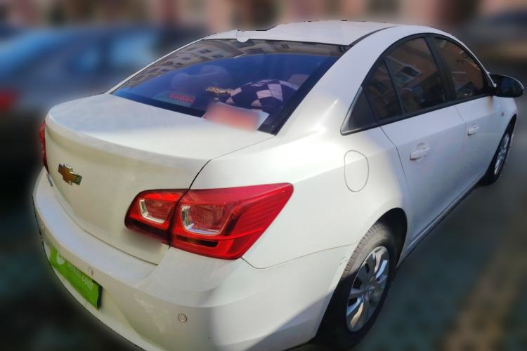 Used Chevrolet Cruze 2015 1.5L Classic SL MT

