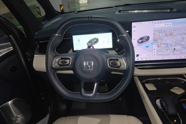 Used Zeekr 009 2024 Six-Seat Executive Version 4WD 108 kWh