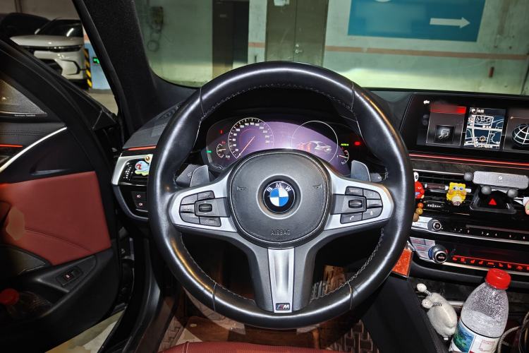 Used BMW 5 Series 2018 Restyled 530Li Luxury Edition M Sport Package Steering Wheel