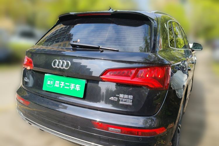 Used Audi Q5L 2020 Updated 40 TFSI Prestige Fashion Edition Rear Right 45 Deg