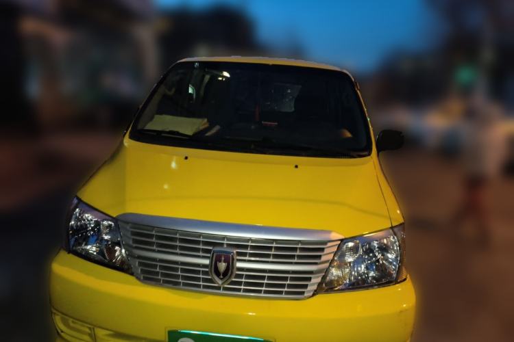 Used Jinbei Express 2018 2.0L Standard Version V19
