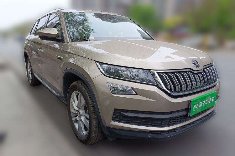 Used Skoda Kodiaq 2018 Facelifted TSI330 5-Seater Two-Wheel-Drive Comfort Edition
