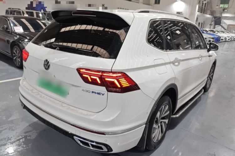 Used Volkswagen Tiguan L New Energy 2022 430 PHEV Plug-in Hybrid Flagship Edition Rear Right 45 Deg