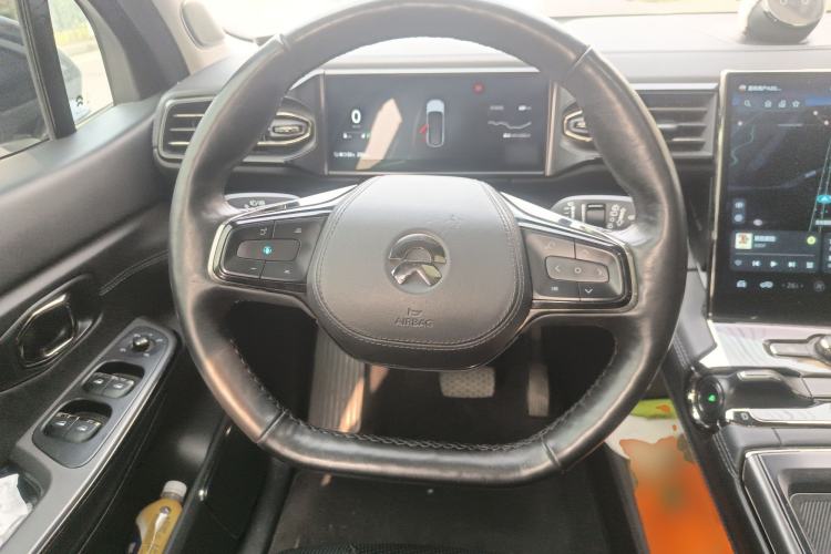 Used Nio ES8 2020 580 km Range Signature Edition Six-Seater Version
