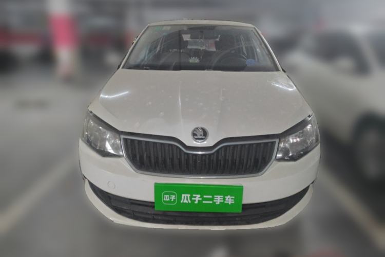 Used Skoda Fabia 2015 1.4L Manual Front-Wheel Drive Model Front