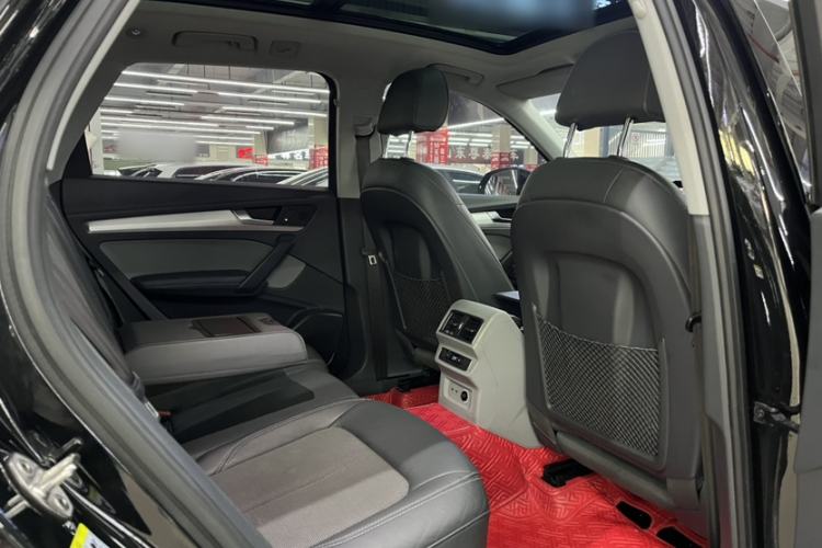 Used Audi Q5L 2018 40 TFSI Prestige Fashion Edition China V Interior 1