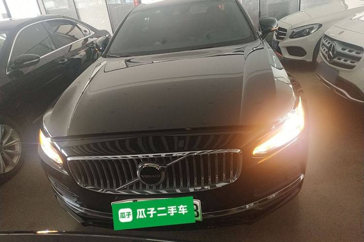 Used Volvo S90 New Energy 2021 T8 eDrive Hybrid Zhiyi Luxury Edition
