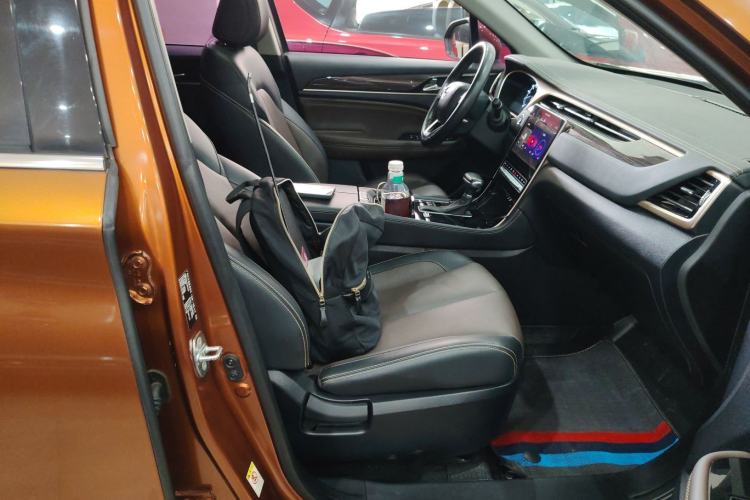 Used GAC Trumpchi GS5 2019 235T Automatic Luxury Edition Right Front Seat