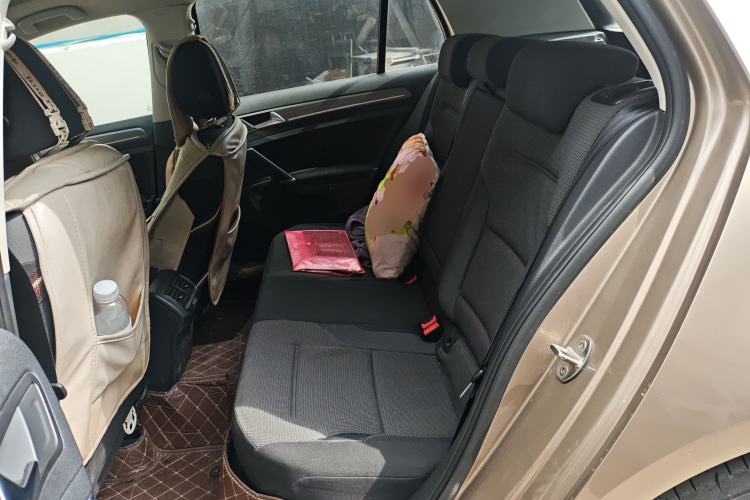 Used Volkswagen Golf 2016 230TSI Automatic Comfort Version Left Rear Seat