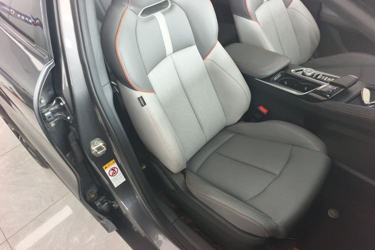 Used CHANGAN UNI-T 2022 1.5T Prestige Version Right Front Seat