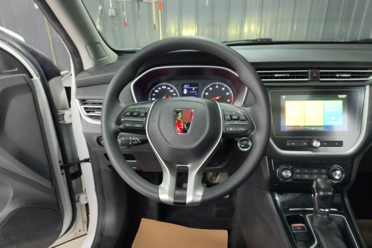 Used Roewe RX3 2020 1.6L CVT 4G Connected Ultra-Fun Elite Edition Steering Wheel